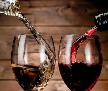Испанские вина со скидкой 10% в ROJO ресторан Алматы Бар, Винотека Алматы